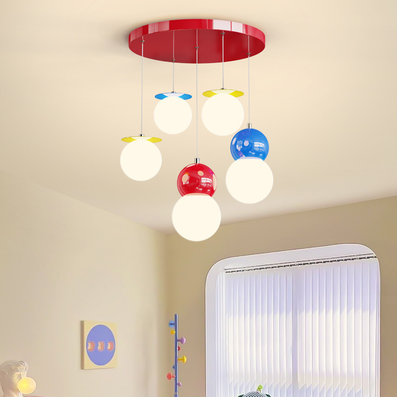 Interior Design Hall - 北欧クリームスタイルの寝室/子供部屋用アクリルLEDペンダントライト、デザイナーによるクリエイティブなインテリア家庭用装飾照明器具